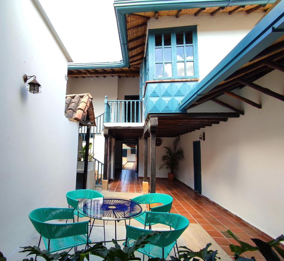 Trip Monkey Giron Hotel Ngoại thất bức ảnh