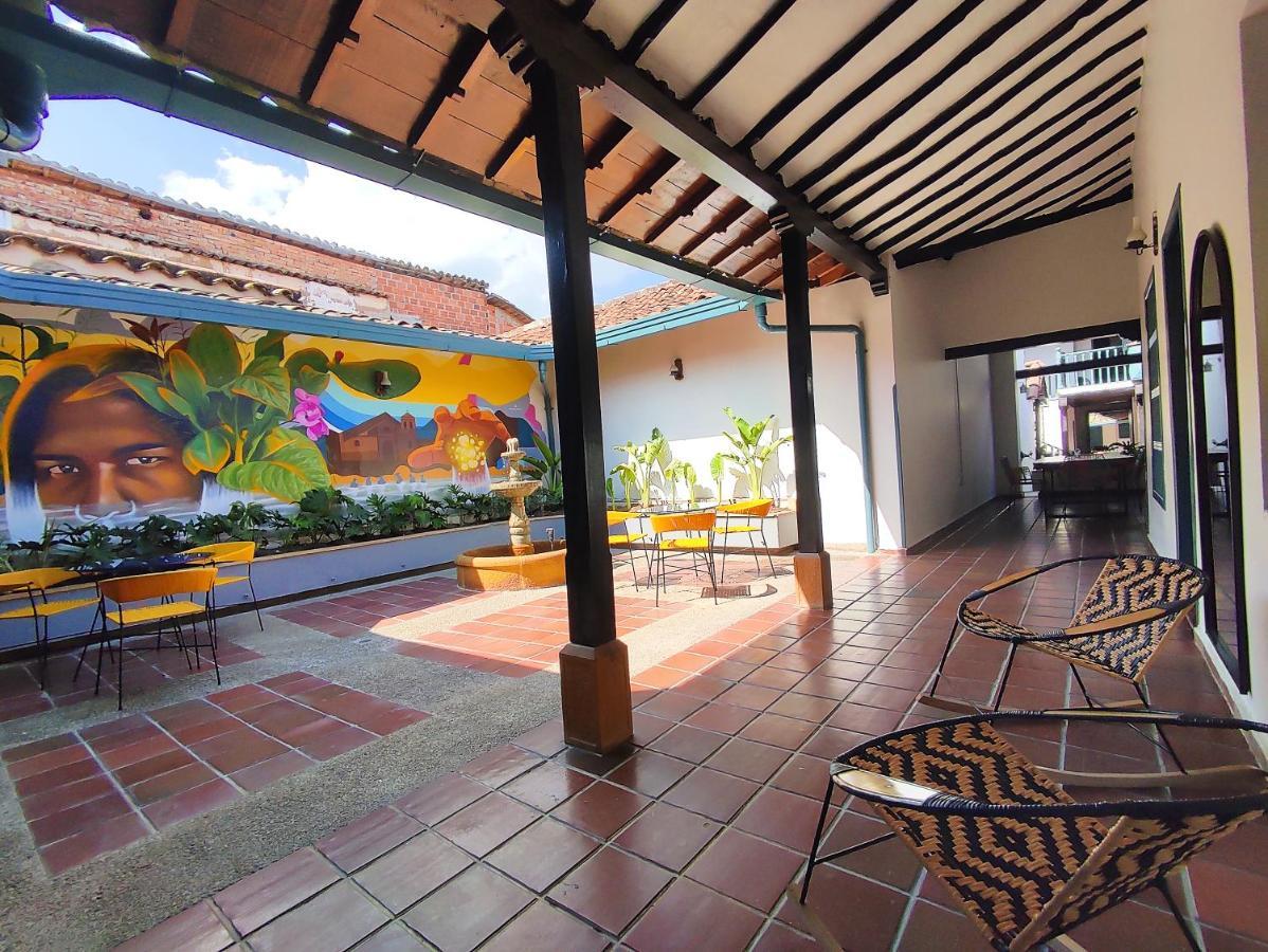 Trip Monkey Giron Hotel Ngoại thất bức ảnh