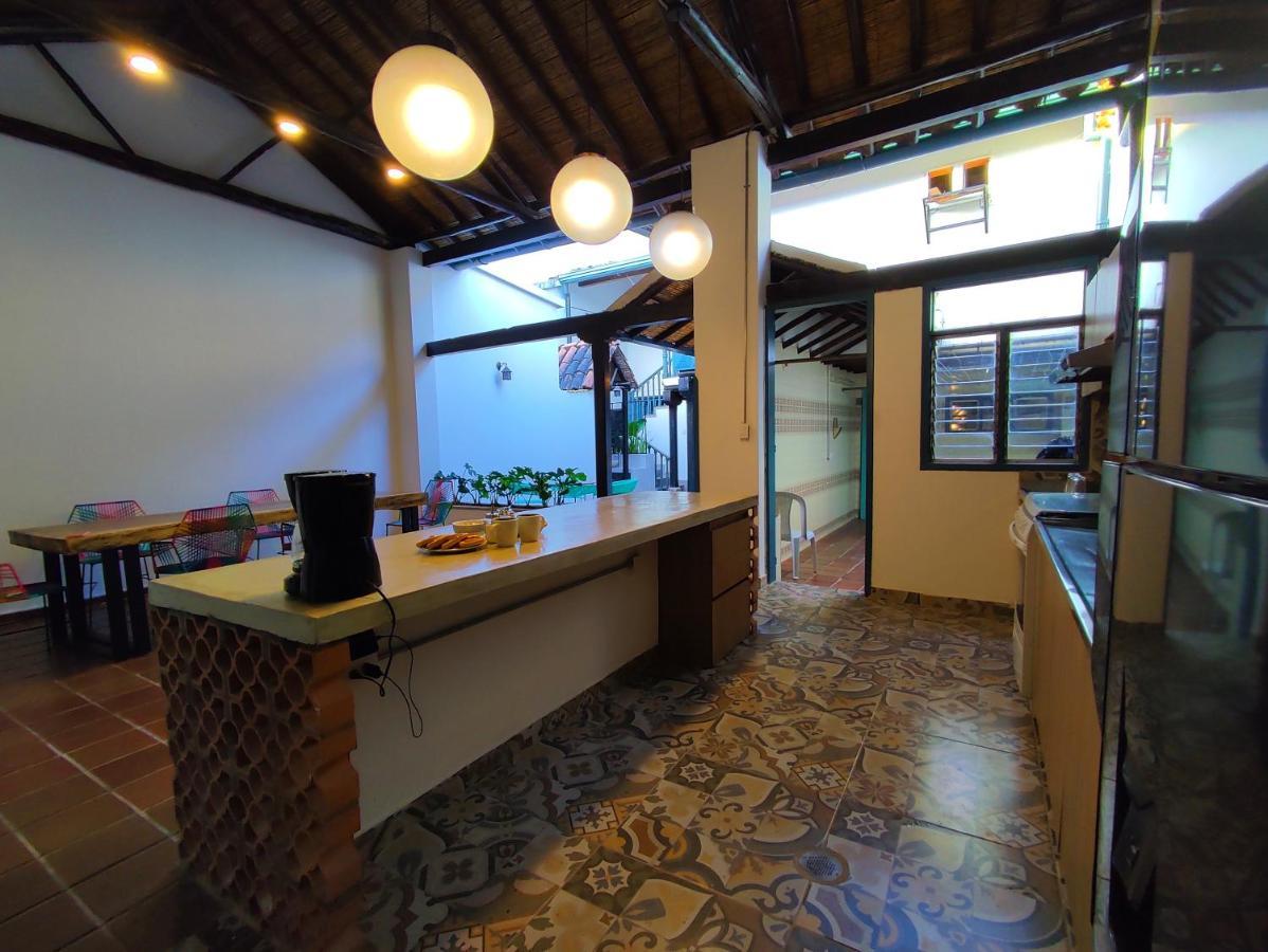 Trip Monkey Giron Hotel Ngoại thất bức ảnh